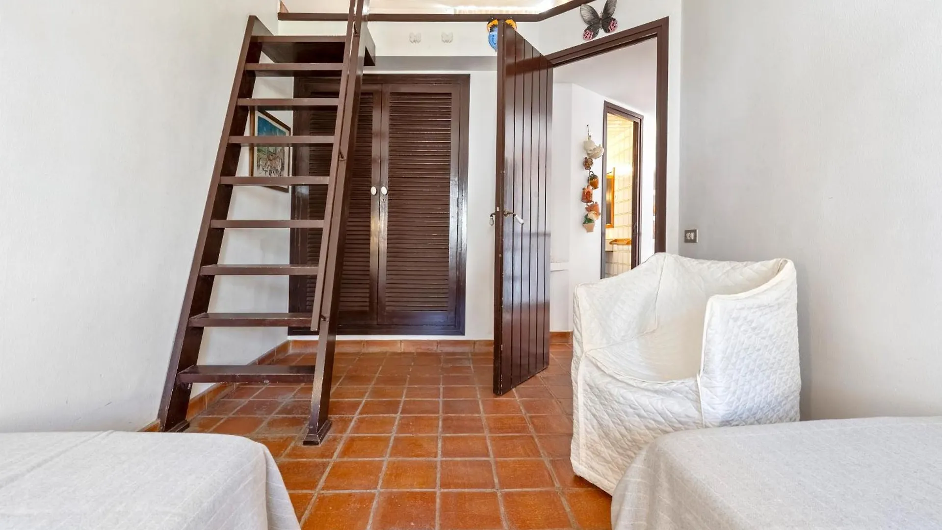 Hauzify I Casa Geranis Villa Cambrils