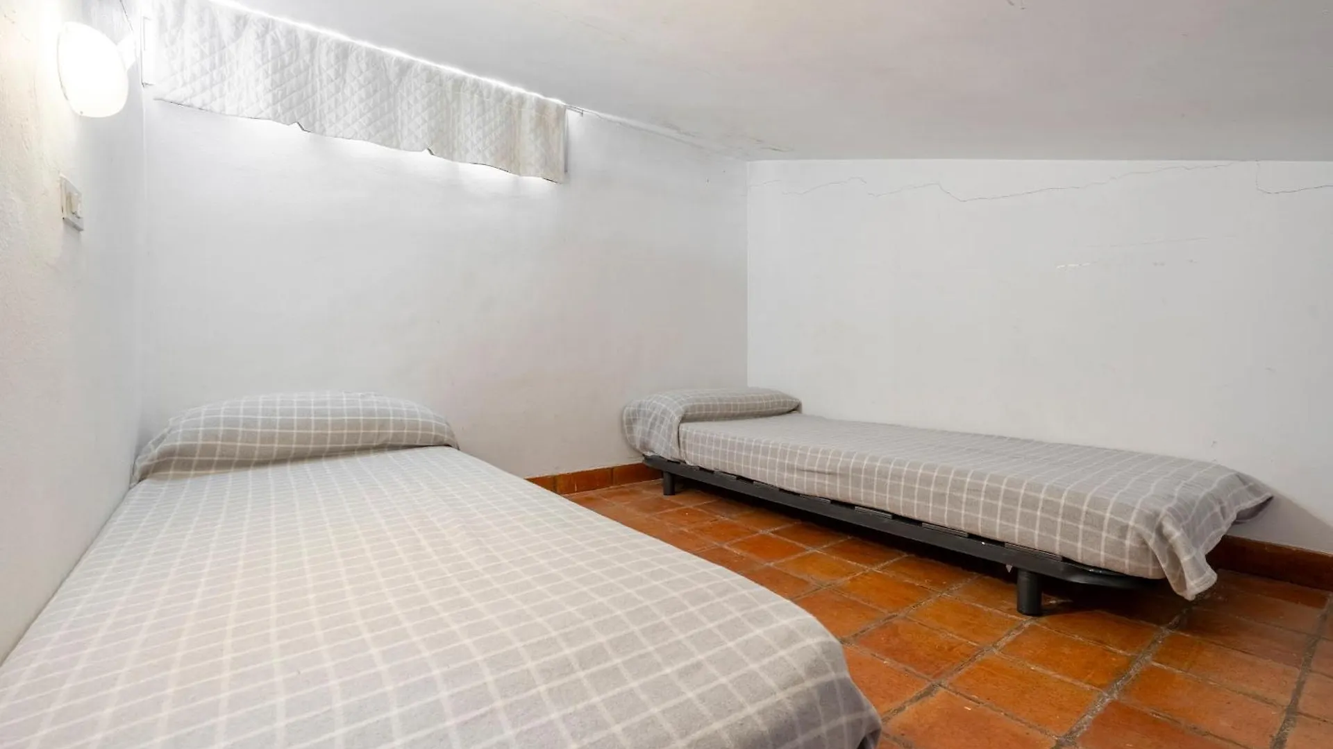 Hauzify I Casa Geranis Villa Cambrils 0*,